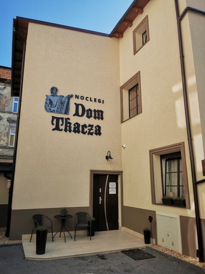Zdjęcie Domu Tkacza z zewnątrz
